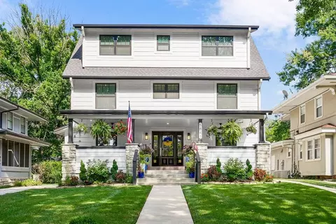 5841 Mcgee St, Kansas City, MO 64113