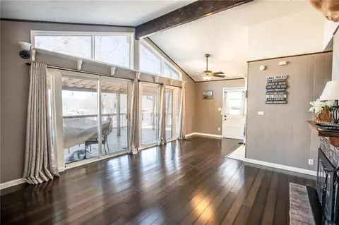 Living - 29613 Forthview Rd, Edwards, MO 65326 photo 1 of 3