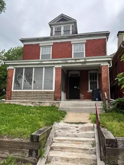 1010 Brooklyn Ave, Kansas City, MO 64127