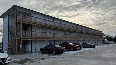 1106 S Mitchell St, Warrensburg, MO 64093