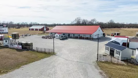 581 Tract 2 Nw First Ln, Lamar, MO 64759