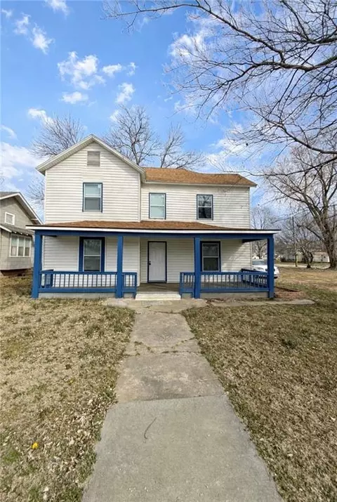 704 W Main St, Independence, KS 67301