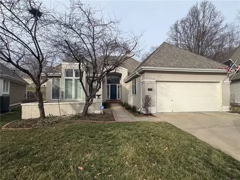 4227 N Jarboe Ct, Kansas City, MO 64116