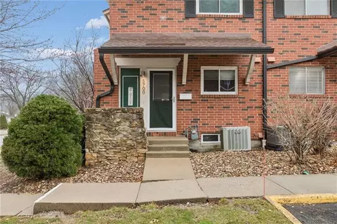 5700 W 97th St, Overland Park, KS 66207