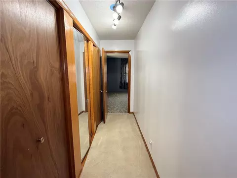 Entry Way - 1817 Beech St, Atchison, KS 66002 photo 1 of 2