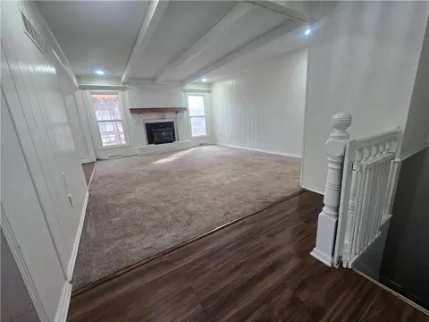 Living - 1211 SE Briarcroft St, Lees Summit, MO 64063 photo 4 of 10