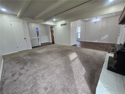Living - 1211 SE Briarcroft St, Lees Summit, MO 64063 photo 9 of 10