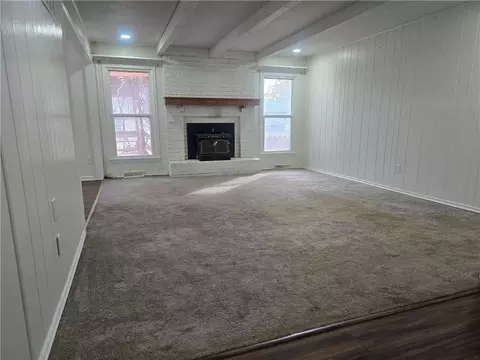 Living - 1211 SE Briarcroft St, Lees Summit, MO 64063 photo 5 of 10