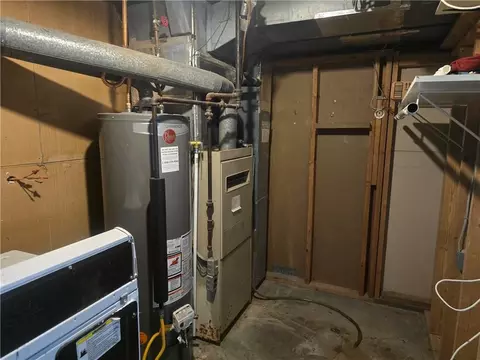 Other - 1211 SE Briarcroft St, Lees Summit, MO 64063 photo 7 of 10