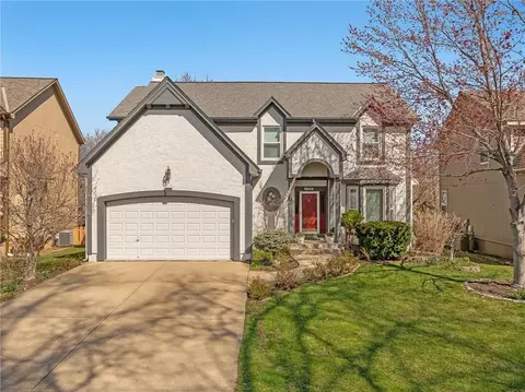 14837 Walmer St, Overland Park, KS 66223