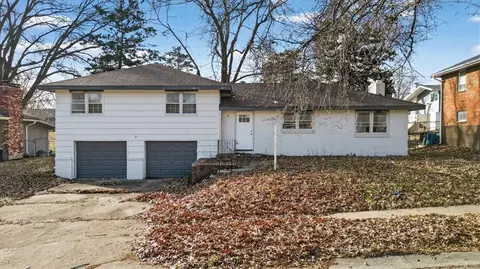 8019 Oakland Ave, Kansas City, KS 66112