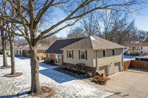 1509 N 83rd St, Kansas City, KS 66112