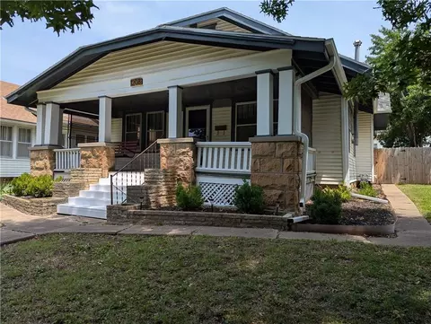 1208 Central Ave, Horton, KS 66439