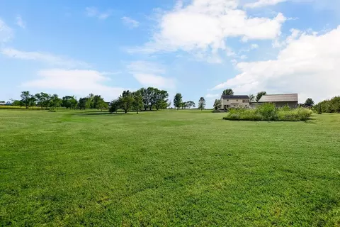 Exterior - 992 E 750 Rd, Lawrence, KS 66047 photo 19 of 23
