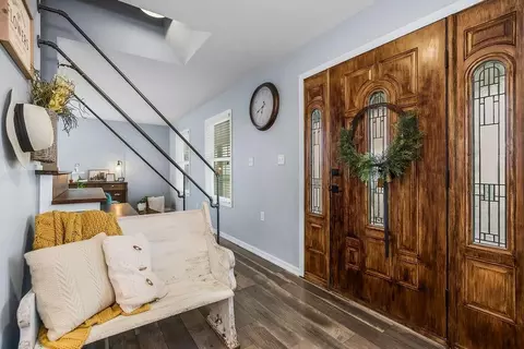 Entry Way - 992 E 750 Rd, Lawrence, KS 66047 photo 3 of 3
