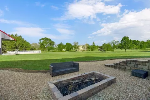 Exterior - 992 E 750 Rd, Lawrence, KS 66047 photo 10 of 23