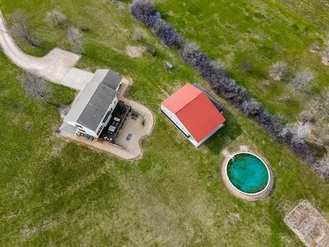 View/Area - 992 E 750 Rd, Lawrence, KS 66047 photo 1 of 5