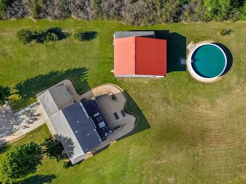 View/Area - 992 E 750 Rd, Lawrence, KS 66047 photo 1 of 7