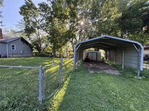 Exterior - 204 W 3rd St, Stanberry, MO 64489 photo 4 of 6