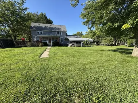 Exterior - 204 W 3rd St, Stanberry, MO 64489 photo 1 of 6