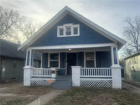 2446 Quincy St, Kansas City, MO 64127