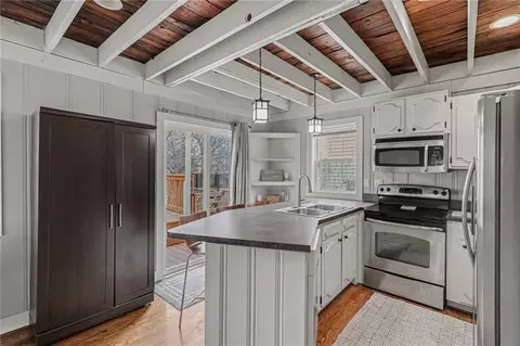 Kitchen - 77 R St, Lake Lotawana, MO 64086 photo 3 of 3