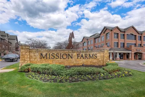10531 Mission Road Unit Rd #207, Leawood, KS 66206