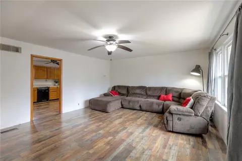 Living - 406 E Washington St, Windsor, MO 65360 photo 5 of 6