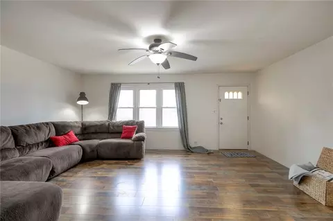 Living - 406 E Washington St, Windsor, MO 65360 photo 3 of 6