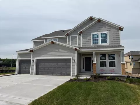 19878 W 114th Pl, Olathe, KS 66061