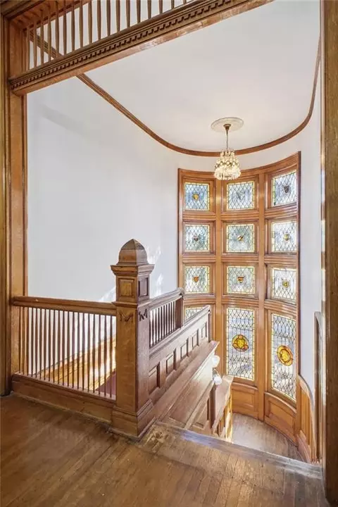 Entry Way - 802 Hall St, Saint Joseph, MO 64501 photo 6 of 12