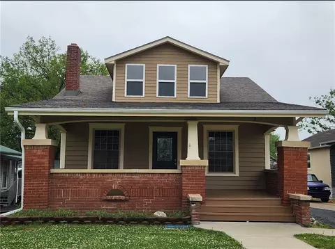208 Main St, Osawatomie, KS 66064