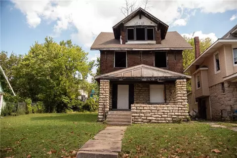 4015 Prospect Ave, Kansas City, MO 64130