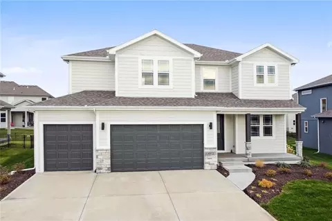 16978 S Illusion St, Olathe, KS 66062