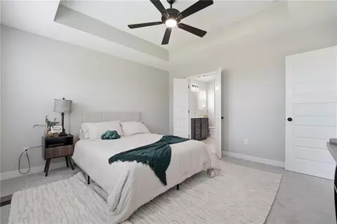 Bedroom - 804 Glenn Cir, Raymore, MO 64083 photo 2 of 2