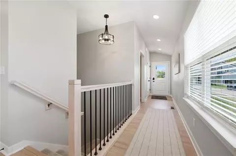 Entry Way - 804 Glenn Cir, Raymore, MO 64083 photo 5 of 6