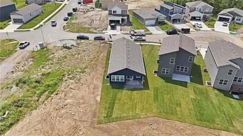 View/Area - 804 Glenn Cir, Raymore, MO 64083 photo 3 of 15