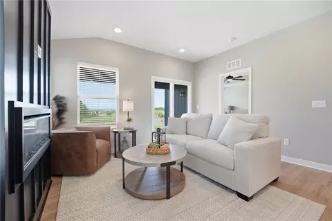 Living - 804 Glenn Cir, Raymore, MO 64083 photo 3 of 3