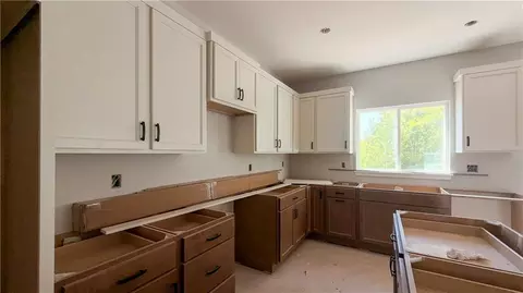 Other - 809 Glenn Cir, Raymore, MO 64083 photo 1 of 21