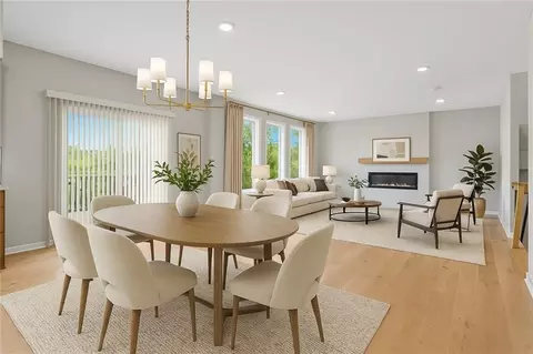 Dining - 809 Glenn Cir, Raymore, MO 64083 photo 1 of 2