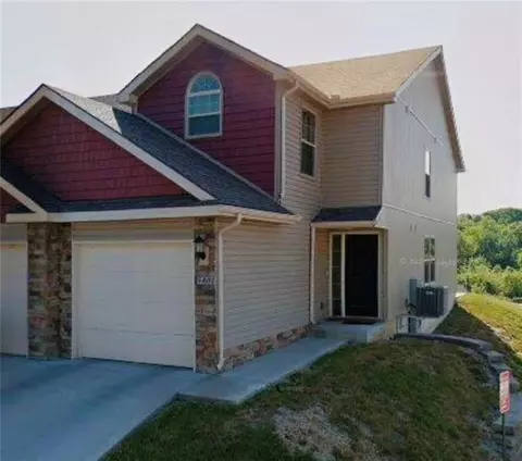 5401 N Hickory St, Kansas City, MO 64118