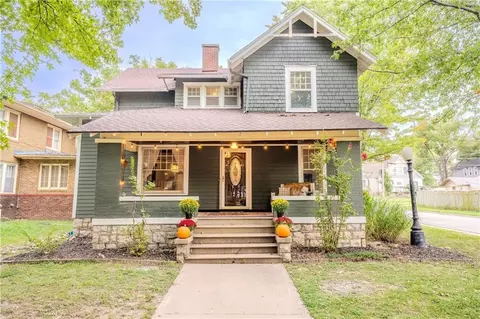 630 S Evergreen Ave, Chanute, KS 66720