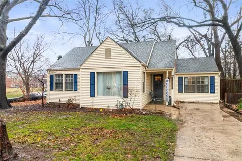 1314 W 27th St, Independence, MO 64052