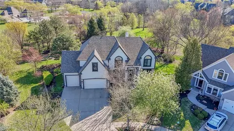 14413 Perry St, Overland Park, KS 66221