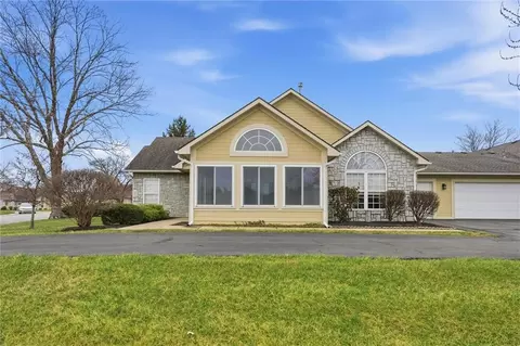 2061 W 139th Ter, Leawood, KS 66224