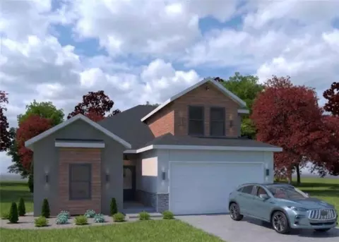 9819 Garden St, Lenexa, KS 66227