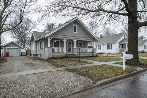 202 N Zeysing Rd, Alma, MO 64001