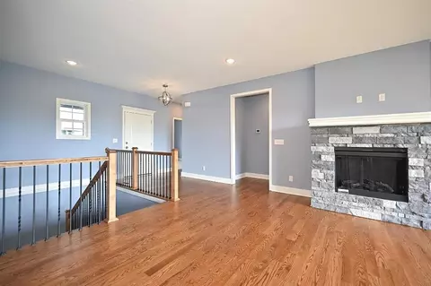 Living - 107 Johnson Cir, Dearborn, MO 64439 photo 1 of 5