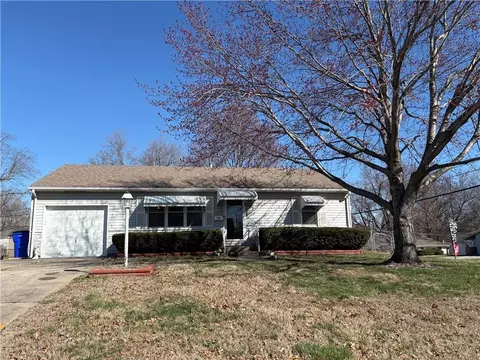 1404 NE 67th Ter, Gladstone, MO 64118