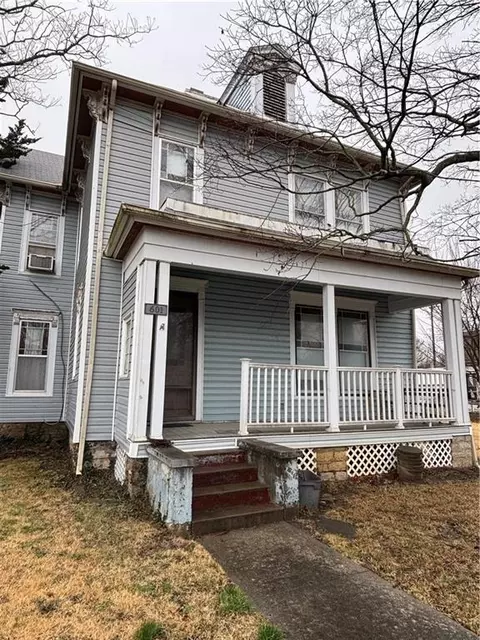 601 S Holbrook St, Fort Scott, KS 66701